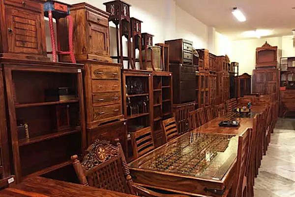 Vietnam Used Furniture Could Be Sold for Close to Nothing (see prices)