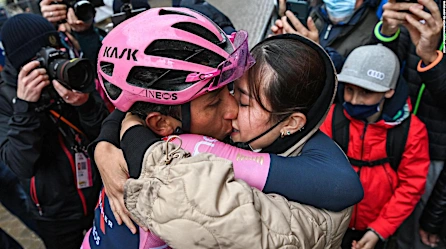 Egan Bernal, a poco de asegurarse el Giro de Italia tras su "paso gigante" | Video