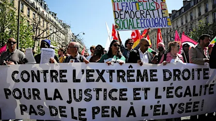 Manifestaciones en Francia contra la extrema derecha. Macron, 55,5%, Le Pen 45,5%, estima encuesta