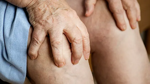 Articolazioni doloranti? Basta usare questo prodotto prima di andare a letto!