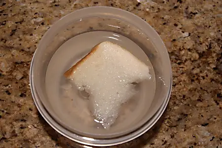 [Pics] Put Vinegar On Bread And Leave It In Your Garage — Here's Why