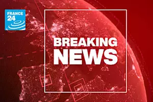 Κλειστό παραμένει το μουσείο του Λούβρου στο Παρίσι τη Δευτέρα μετά την κλοπή κοσμημάτων