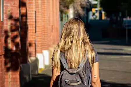 Βόλος: Μητέρα κατηγορείται για σεξουαλική κακοποίηση της 12χρονης κόρης της και διακίνηση βίντεο Βόλος: Μητέρα κατηγορείται για σεξουαλική κακοποίηση της 12χρονης κόρης της και διακίνηση βίντεο