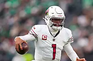 Kyler Murray Traded to Vikings, McCarthy to Cardinals in Tannenbaum's NFL Mock Draft 