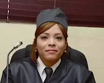 Alejandro Vargas autoriza a jueza Patricia Padilla a subir a estrado Alejandro Vargas autoriza a jueza Patricia Padilla a subir a estrado