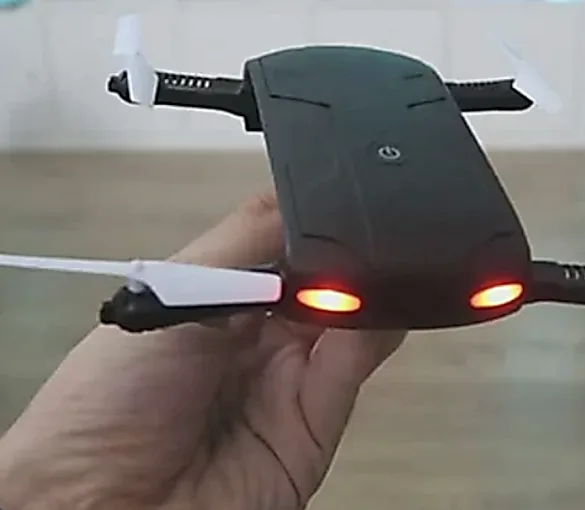 Επανάσταση του Selfie Quadcopter στην Ελλάδα.  Αυτή η ιδέα είναι μεγαλοφυία.