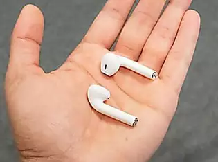 Why Everybody in Brazil is Snapping Up These New Earphones?