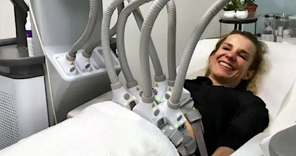 Το κόστος της Αφαίρεση κοιλιακού λίπους χωρίς χειρουργική επέμβαση το 2023 θα σας αφήσει έκπληκτους