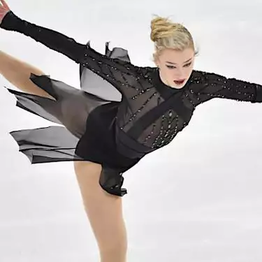 Amber alert as US figure skater leads French Grand Prix