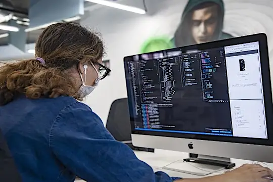 Οι Μαροκινοί geeks συρρέουν στον «παράδεισο των χάκερ» Οι Μαροκινοί geeks συρρέουν στον «παράδεισο των χάκερ»