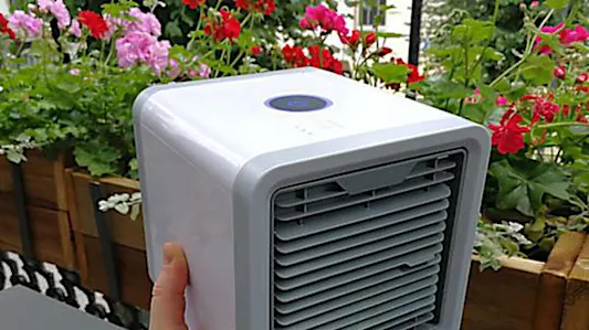 Magic Air Cooler παίρνει την Ελλάδα από την καταιγίδα.  Η ιδέα είναι μεγαλοφυία