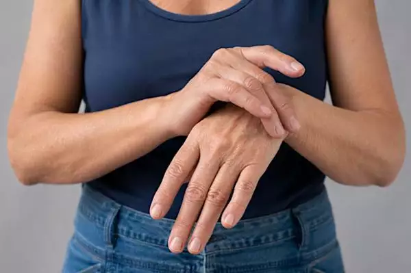 Artrosi: la nuova frontiera della terapia che migliora davvero la qualità di vita