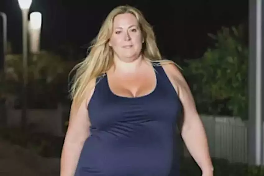Cardiologist: 1 Teaspoon On an Empty Stomach Slims Waist