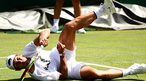 Rafa Nadal da el susto en Wimbledon Rafa Nadal da el susto en Wimbledon
