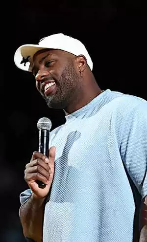 Les voitures de luxe de Teddy Riner : un redressement fiscal controversé