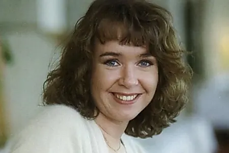 [Photos] What happened to Susan Tully?