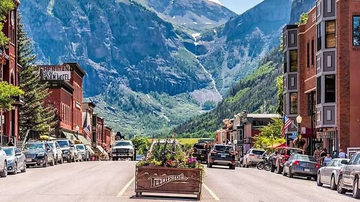 15 Most Gorgeous Mountain Towns in America