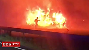 Lorry fire and crash closes section of M40